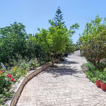Tatil Evi Melanthi Castle View Holiday